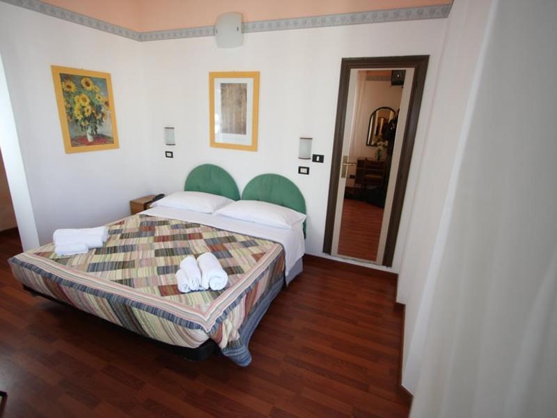 Hotel Stella D'Italia - Nuova Gestione Rimini Exterior foto